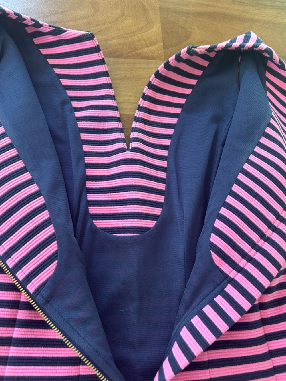 Lilly Pulitzer Pink & Navy Striped Sleeveless Dress w/ V-Notch Neck - Size XS - Picture 6 of 8